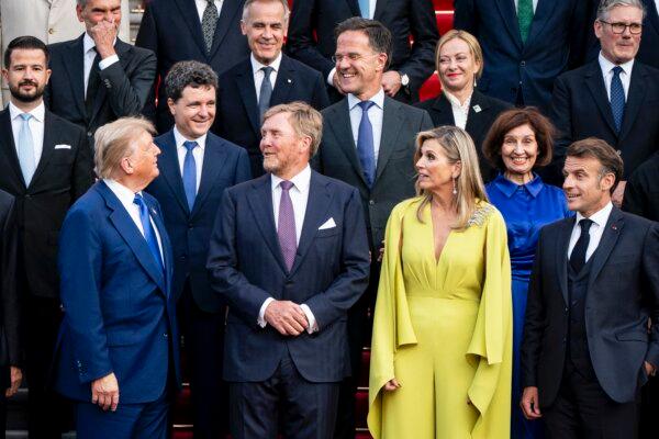 Trump Hosts Dutch King and Queen at the White House
