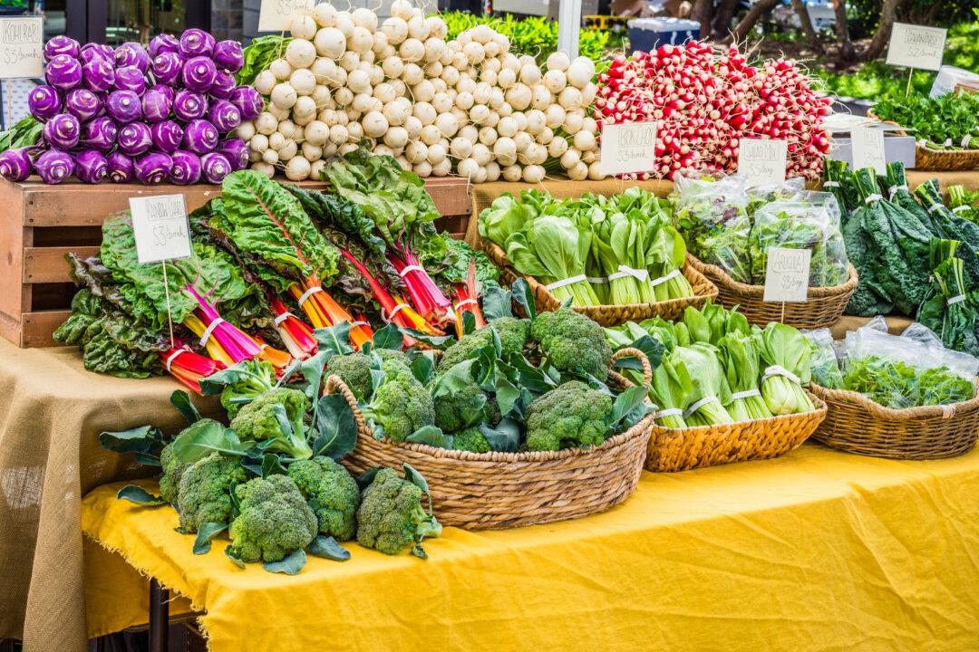 3 Recipes to Make With Your Haul From Local Farmers Markets