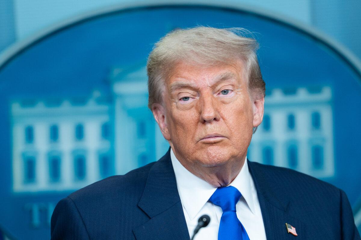 The Dollar Dilemma During Trump 2.0 3 President Donald Trump speaks to reporters in the James S. Brady Press Briefing Room at the White House on June 27, 2025. (Madalina Kilroy/The Epoch Times)