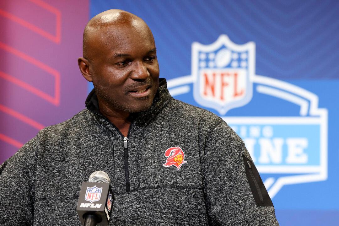 Buccaneers Extend 2 Key Leaders From Super Bowl Run