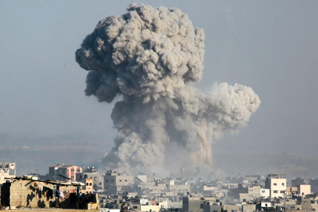 US Special Envoy Urges Hamas to ‘Take the Deal’ With Israel on Hostages