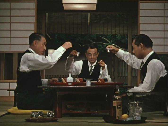 The three would-be matchmakers: (L–R) Mamiya (Shin Saburi), Taguchi (Nobuo Nakamura), and Hirayama (Ryuji Kita), in “Late Autumn.” (Shochiku)