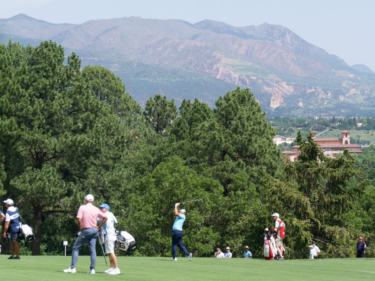 Padraig Harrington Wins His Second U.S. Senior Open at the Broadmoor 4 Padraig Harrington plays an iron shot onto the green during the final round of the U.S. Senior Open at the Broadmoor Golf Club in Colorado Springs, Colo., on June 29, 2025. (Travis Gillmore/The Epoch Times)