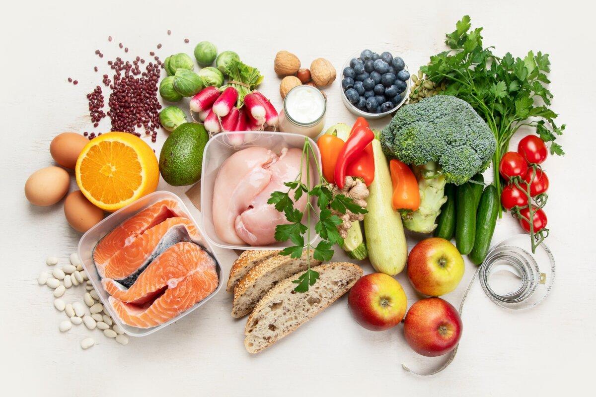 B6 is found in many natural foods, and natural B6 does not cause the same toxicity as its synthetic counterpart. (Tatjana Baibakova/Shutterstock)