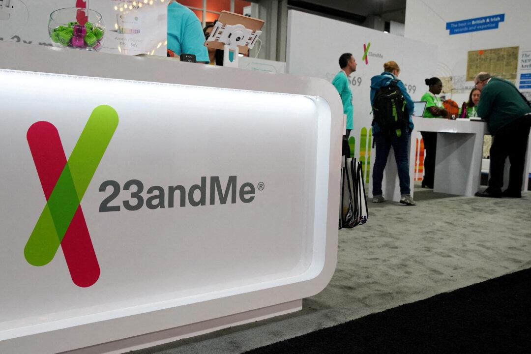 23AndMe Founder Aims to Restart Auction With Major Corporate Backing