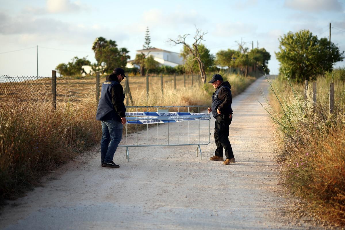 Police Launch New Search for Madeleine McCann in the Algarve