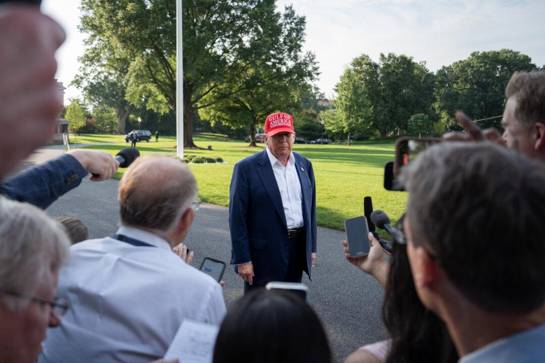 Trump Urges House Republicans to Unite Behind Senate Version of ‘Big Beautiful Bill’