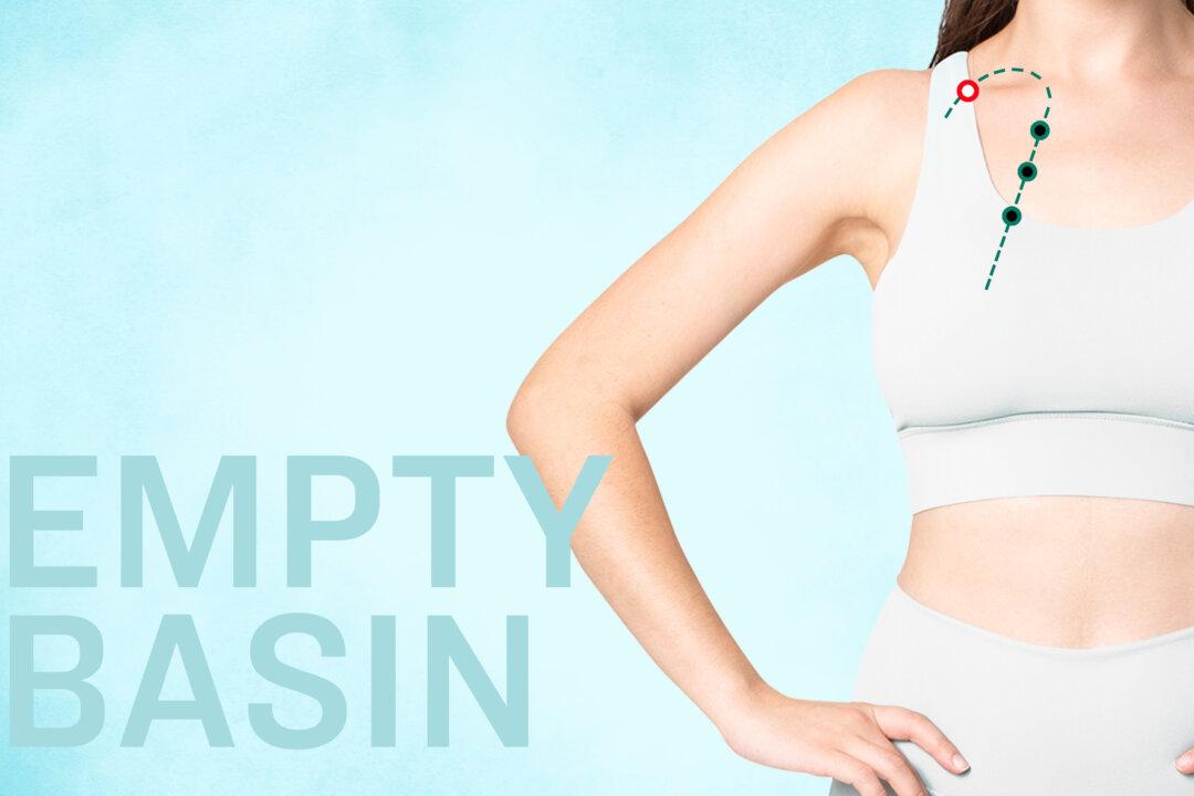 Long Hours, Heavy Shoulders? Release the Tension With This Simple Technique