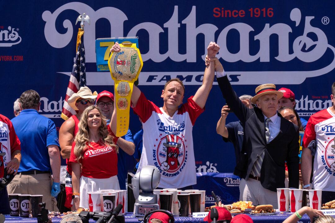 Joey Chestnut Reclaims His Title in Return to Nathan’s Hot Dog Eating Contest