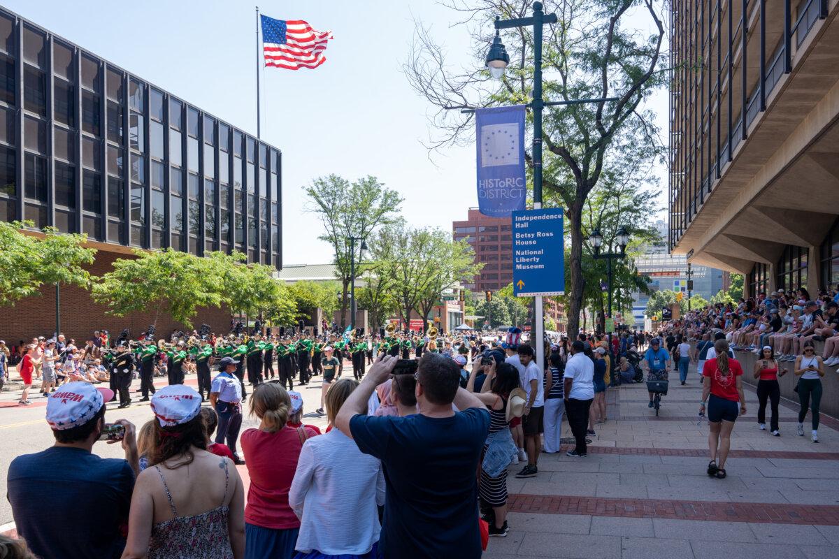 Philadelphia marks America’s 249th Independence Day with vibrant parade and ceremony on July 4, 2025. (Serena Shi/The Epoch Times)