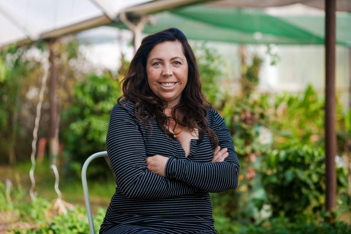 Regenerative farmer and business owner Mollie Engelhart in Fillmore, Calif., on Oct. 30, 2023. Engelhart says that, unlike organic farming, which avoids synthetic inputs, regenerative agriculture focuses on restoring soil health, water resources, and biodiversity. (Tal Atzmon/The Epoch Times)