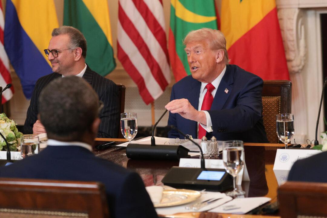 Trump Highlights US Policy Shift From Aid to Trade in Summit With African Leaders