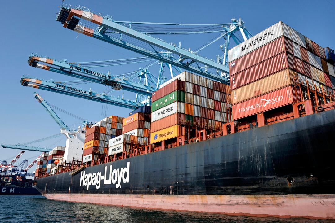 Democratic Governors Launch State Reviews to Assess Local Impact of Tariffs