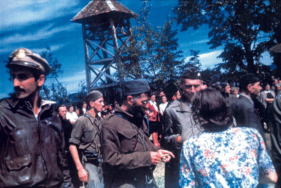 (L–R) Joint U.S.-Chetnik military ceremony in Pranjani on Sept. 6, 1944 after the successful rescue: Capt. Nick Lalich (OSS Halyard Mission), Gen. Dragoljub Mihailovic (Yugoslav Army in the Homeland), and Col. Robert McDowell (OSS Ranger Mission). (Aleksandar Simic/CC BY-SA 4.0)