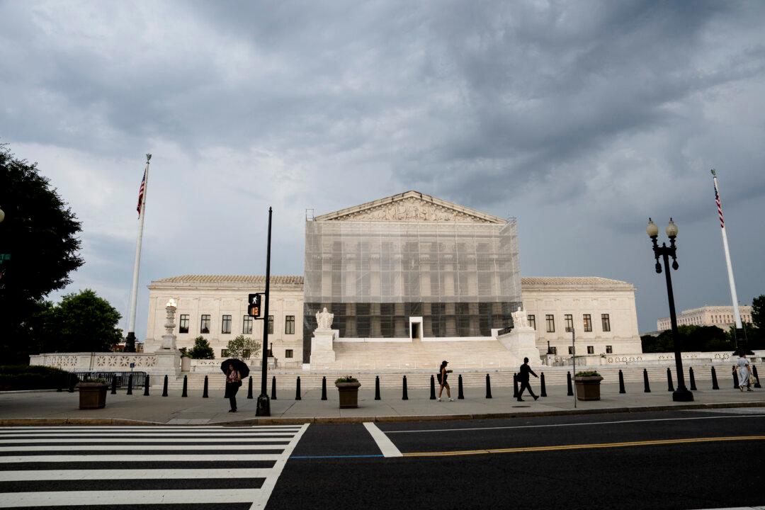 Supreme Court Allows Trump to Fire Consumer Safety Officials for Now
