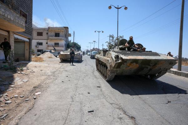 Lawmakers Call on Trump to Dismantle ISIS After 3 Americans Killed