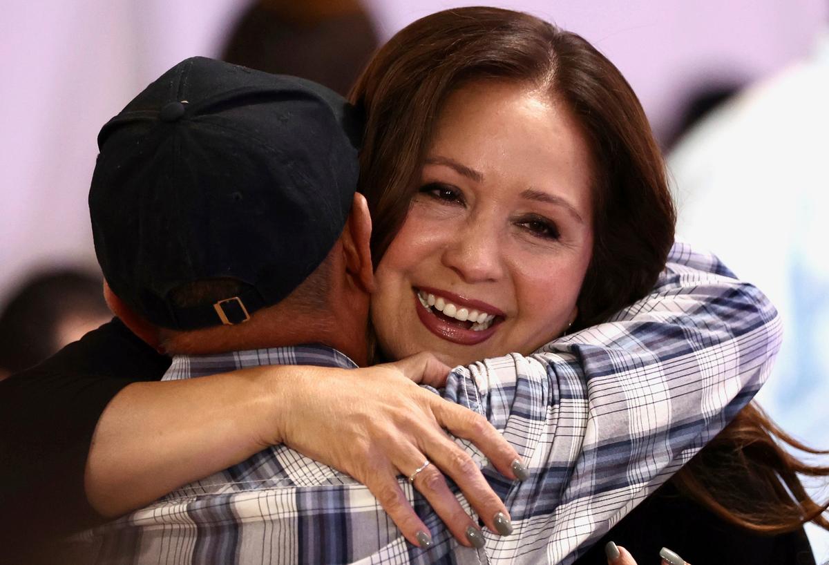 Adelita Grijalva Wins Special Democratic Primary to Replace Her Father in Arizona House Seat