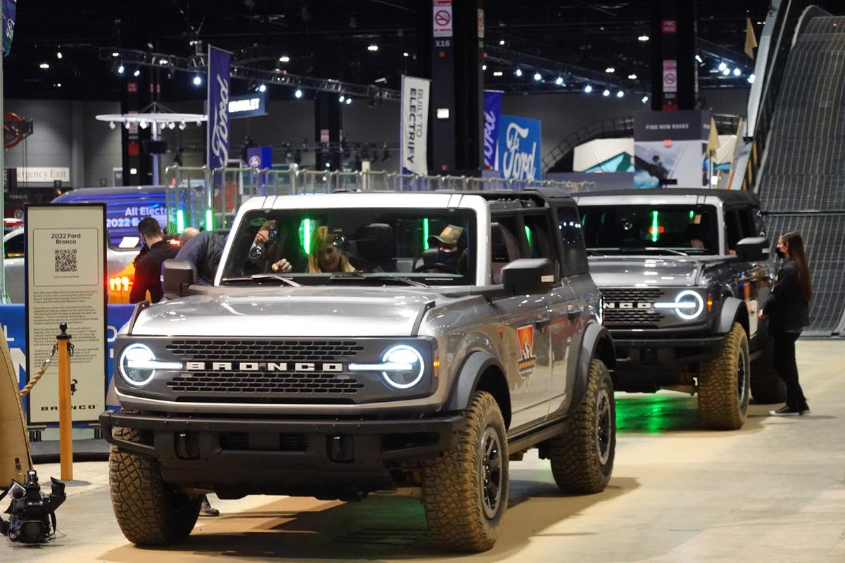 Ford Recalls Nearly 700,000 Bronco Sport, Escape SUVs Over Fire Risk From Fuel Injectors