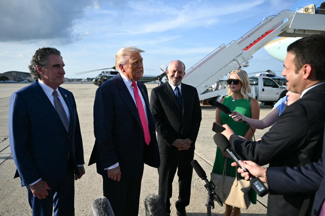 Unions for Weather Service, Patent Office Sue Trump for Ending Collective Bargaining