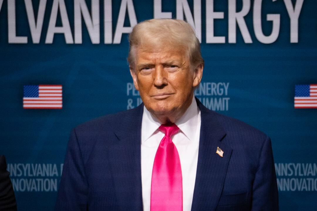 Trump Bullish on the Golden Age of America at Pittsburgh Summit