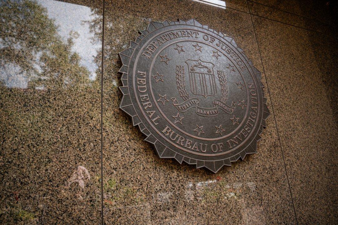 Chinese American Pleads Guilty to Stealing US Missile-Detection Technology for China