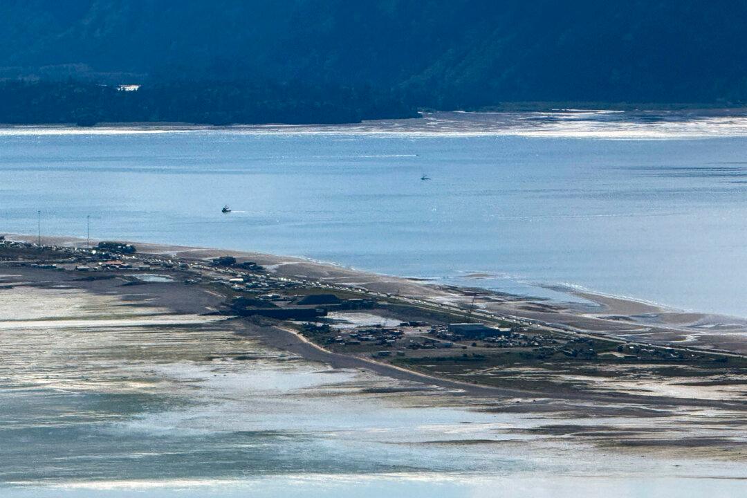 7.3 Magnitude Earthquake Hits Off Alaska Coast; Tsunami Warning Issued