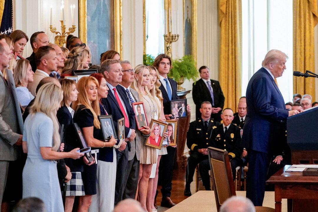 China Will Sentence Fentanyl Traffickers to Death, Trump Says