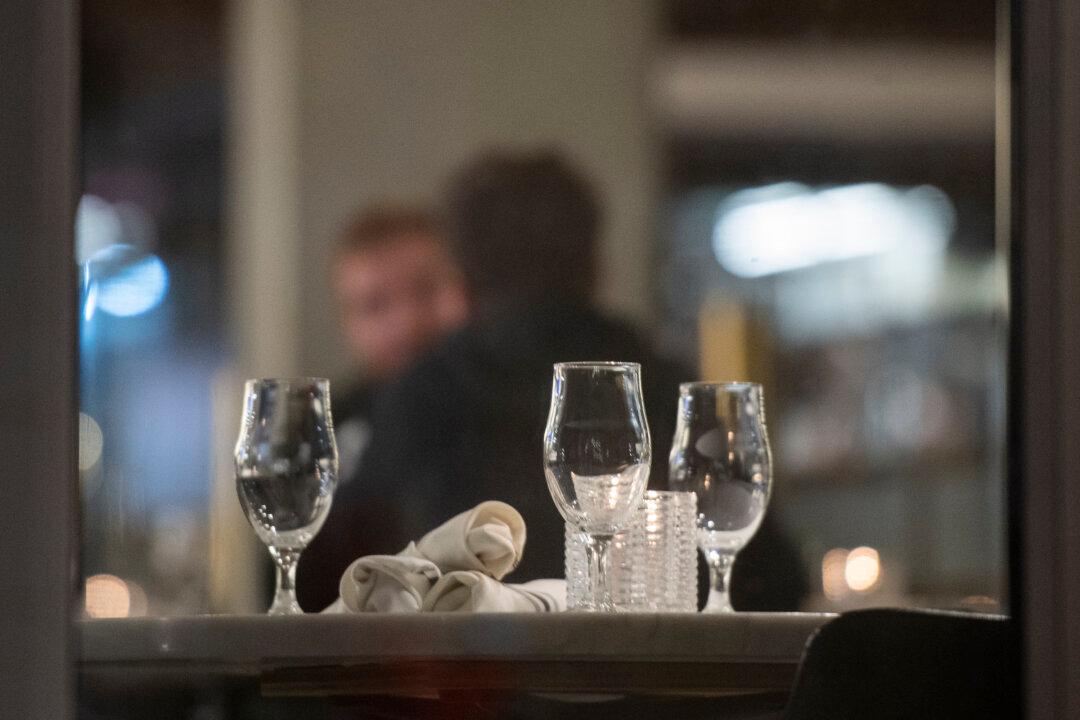 New Rules Allowing Quebec Restaurants to Charge for No-Shows Come Into Effect