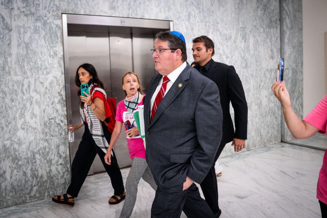 Jewish Congressman Dons Yarmulke Daily in Hat Tip to Those Battling Anti-Semitism