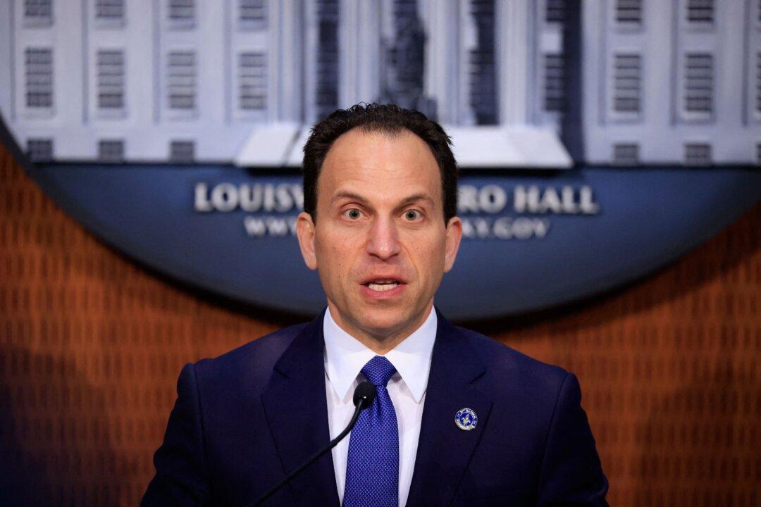 Louisville Ends ‘Sanctuary City’ Policy After Department of Justice Letter