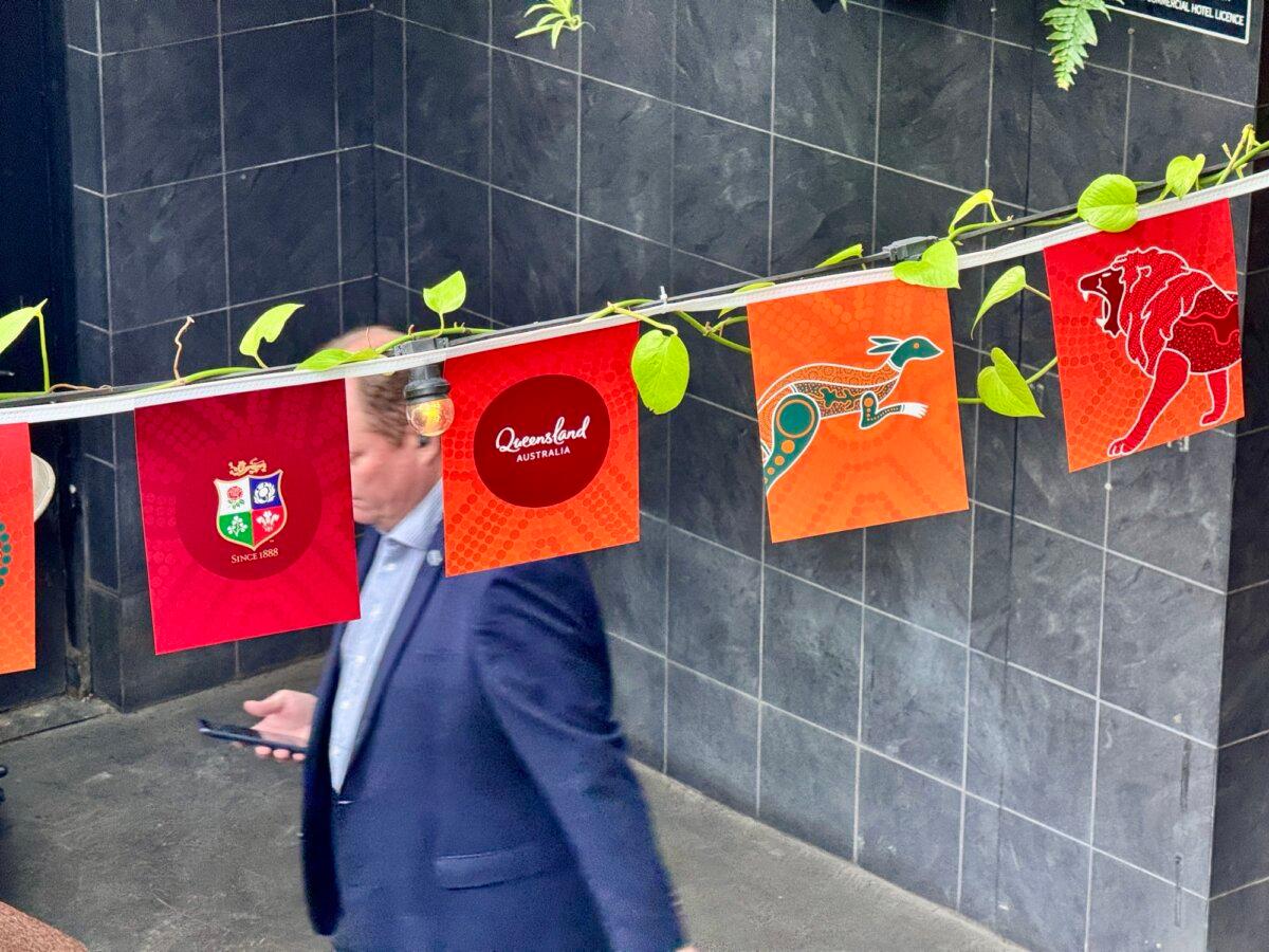 Decorations to celebrate the British and Irish Lions in Brisbane, Australia on July 19, 2025. (Daniel Y. Teng/The Epoch Times)