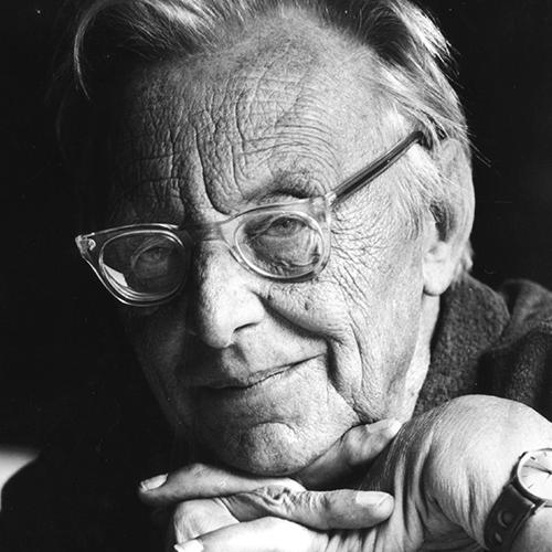 A photo of Carl Orff in 1970. by Daniela-Maria Brandt. (© Carl Orff-Stiftung/Archive: <a class="new" title="User:Orff-Zentrum München (page does not exist)" href="https://commons.wikimedia.org/w/index.php?title=User:Orff-Zentrum_M%C3%BCnchen&action=edit&redlink=1">Orff-Zentrum München</a>/ <a href="https://creativecommons.org/licenses/by-sa/4.0/deed.en">CC BY-SA 4.0</a>)