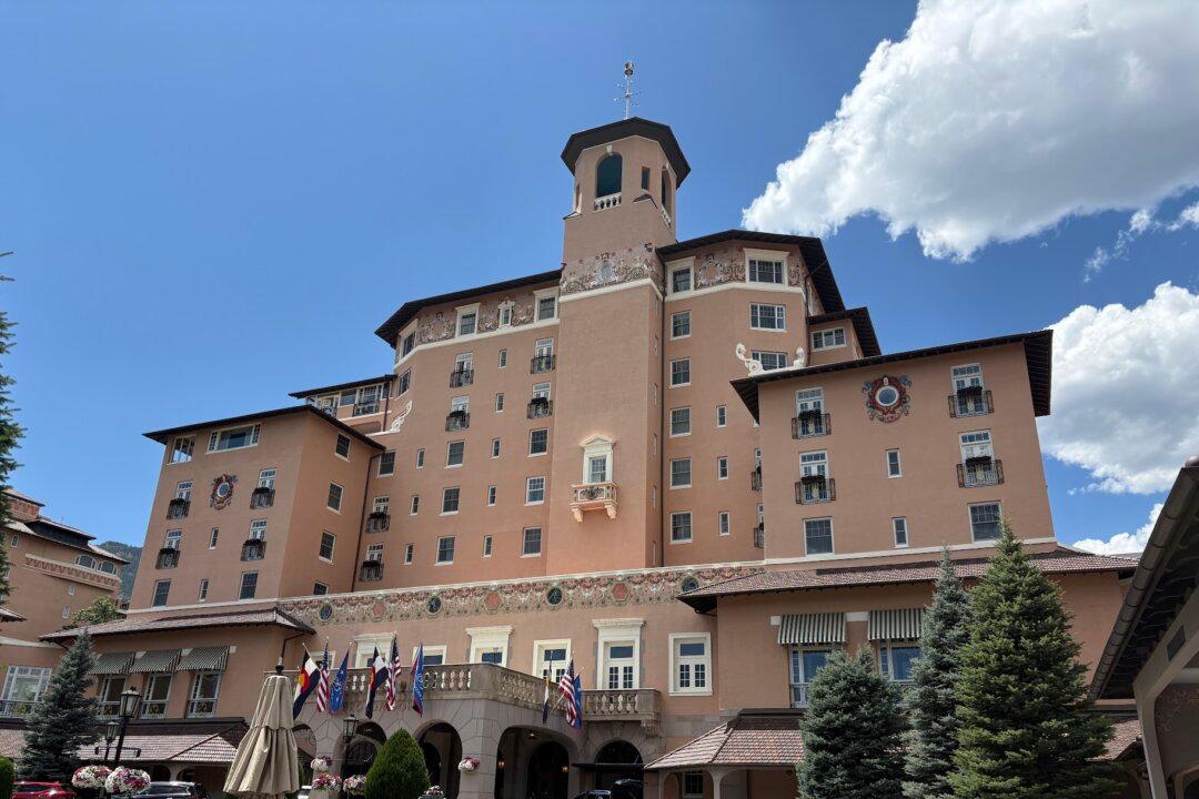 Some Democrats Absent as National Governors Association Wrestles With Partisanship