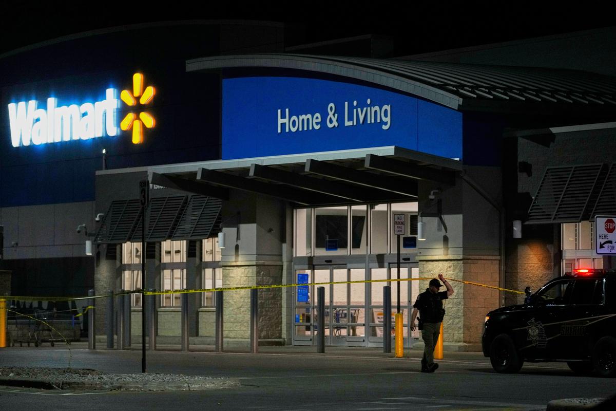 11 Stabbed in Attack at Michigan Walmart