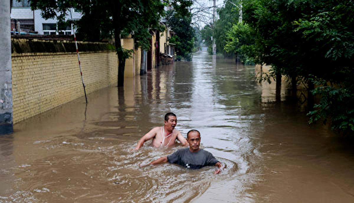 Record-Breaking Rainfall Triggers Disaster Alerts in Beijing and Surrounding Areas