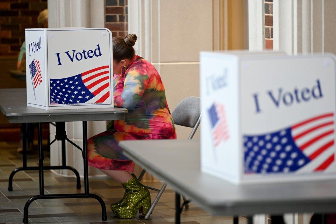 Trump Admin Files Notice of Appeal of Ruling That Blocked Parts of Election Order