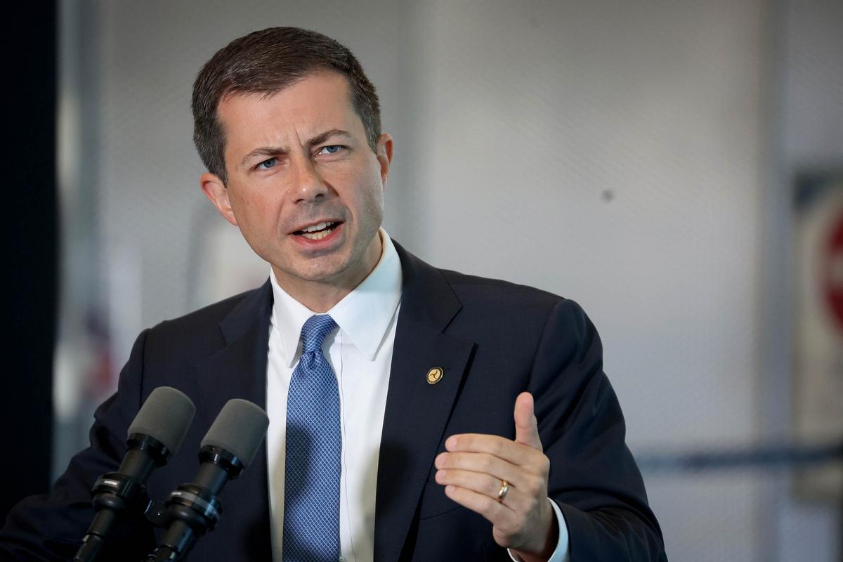 Buttigieg Says Democrats Can’t Maintain Status Quo