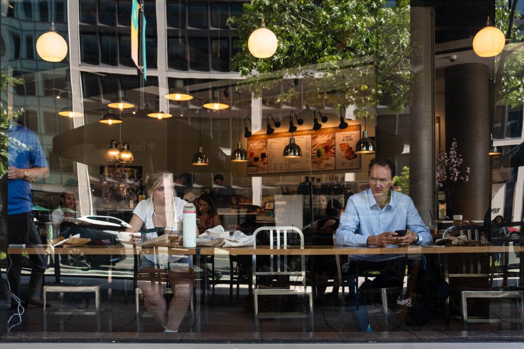 Americans Less Enthusiastic About Capitalism, Largely Negative About Socialism: Gallup