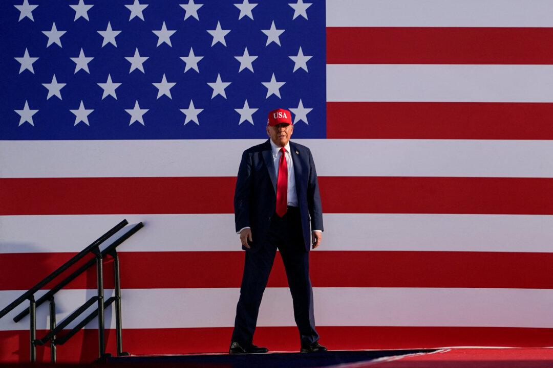 Trump Proposes UFC Fight at White House to Celebrate 250 Years of Independence
