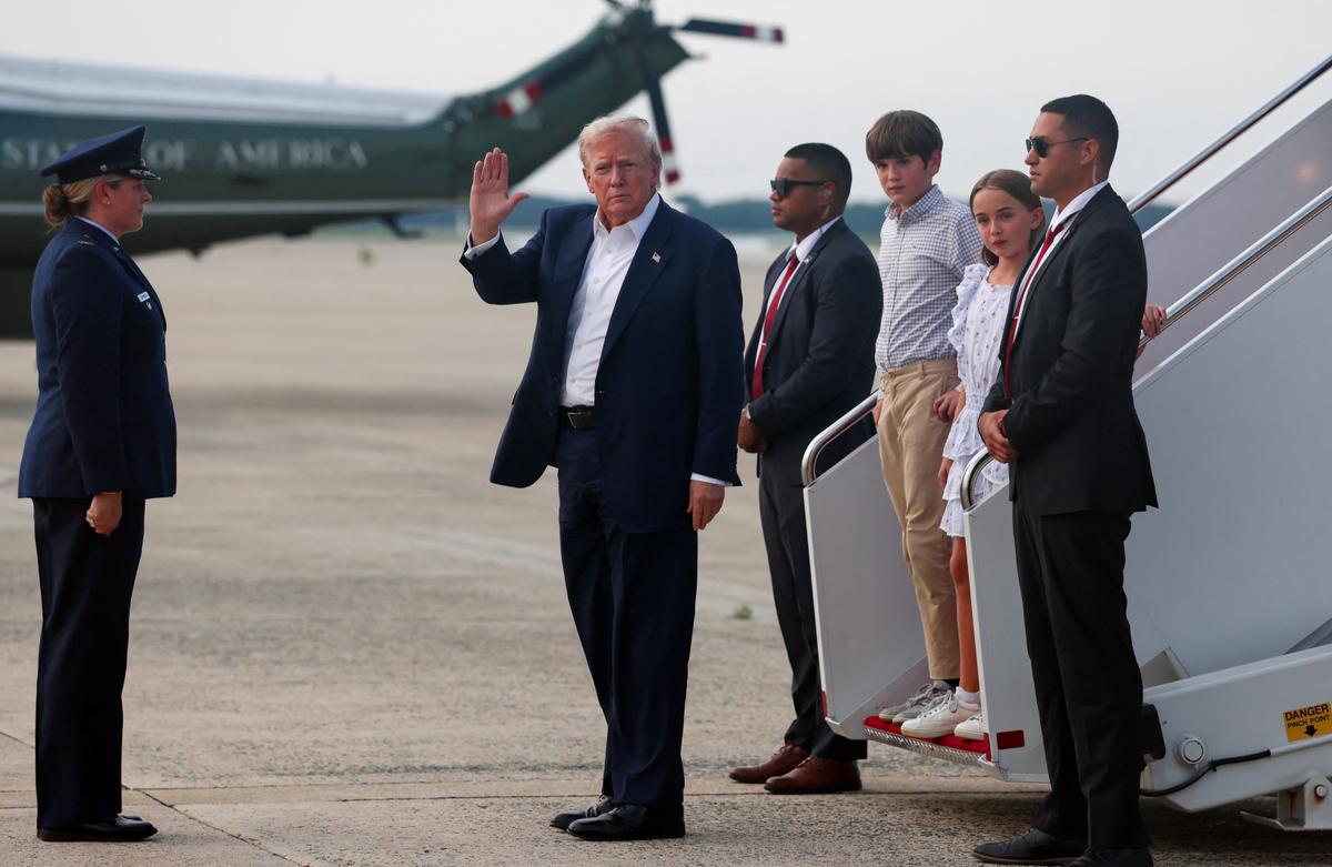 Trump Says August Tariff Deadline Will Not Be Extended