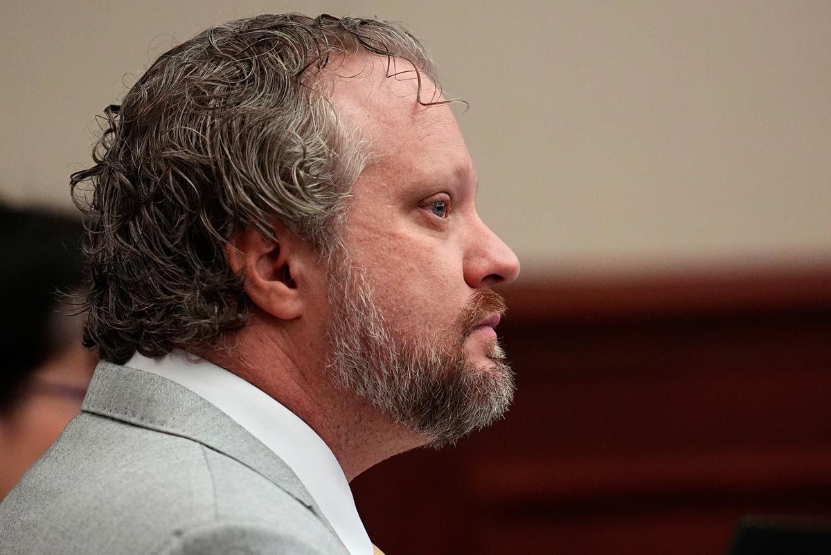 Colorado Dentist Convicted of Murder, Gets Life Sentence for Lacing Wife’s Shakes With Poison