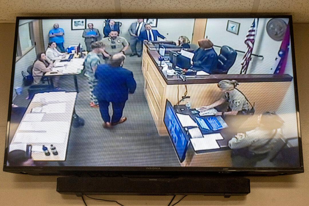 Teacher Admits to Fatally Stabbing Couple on Hike With Their Children in Random Attack in Arkansas