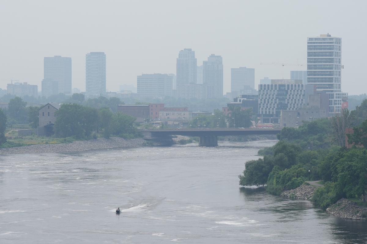 Forecasters Predict Prairie Wildfire Smoke Could Cause Hazy Skies Across Canada