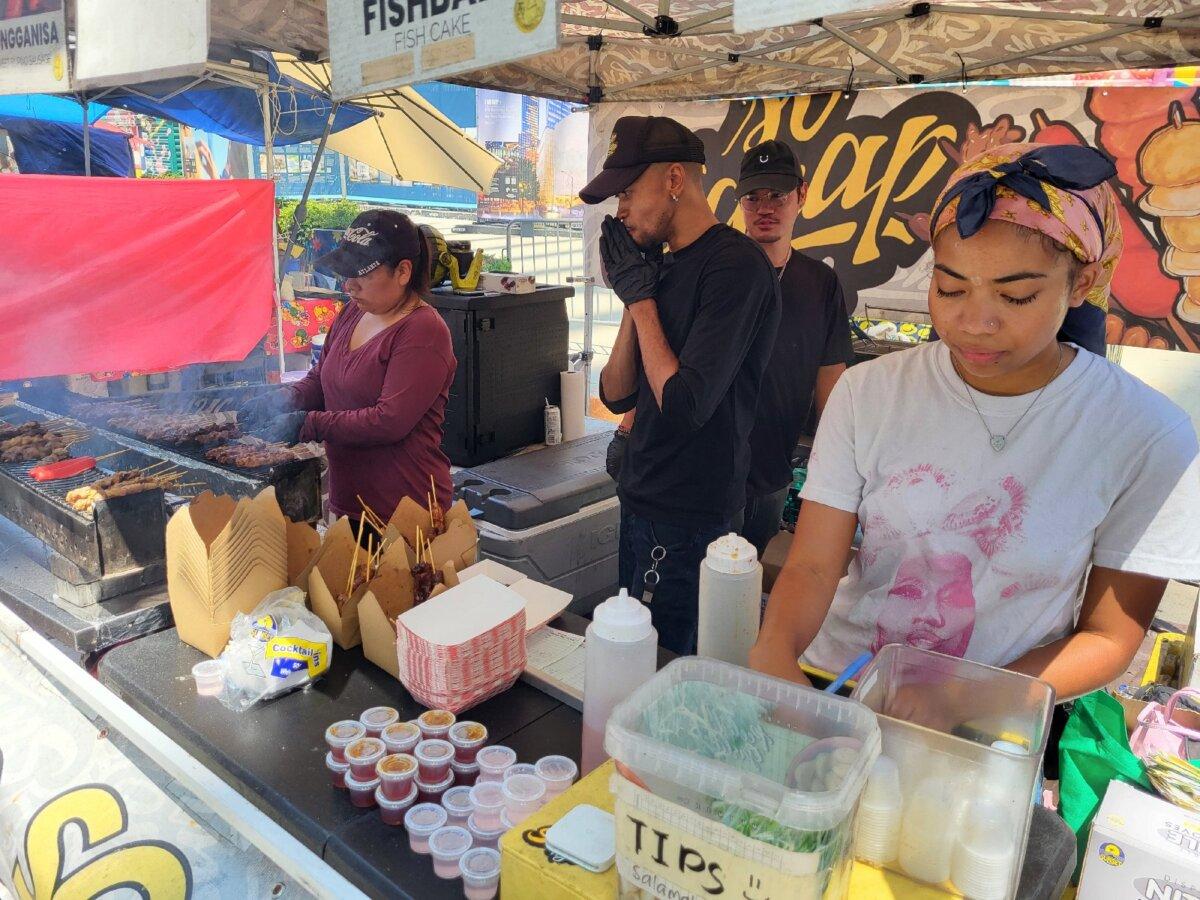 Flavors on fire at So Sarap NYC bring the bold, smoky essence of Filipino street food to Smorgasburg WTC at the heart of Lower Manhattan. (Photo courtesy of Tony Winders)