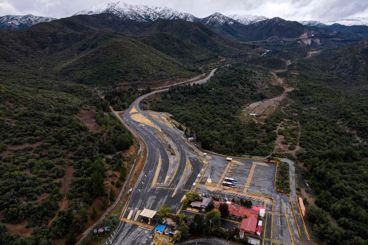 Bodies of All 5 Miners Found, Identified in Chile’s El Teniente Mine After Collapse