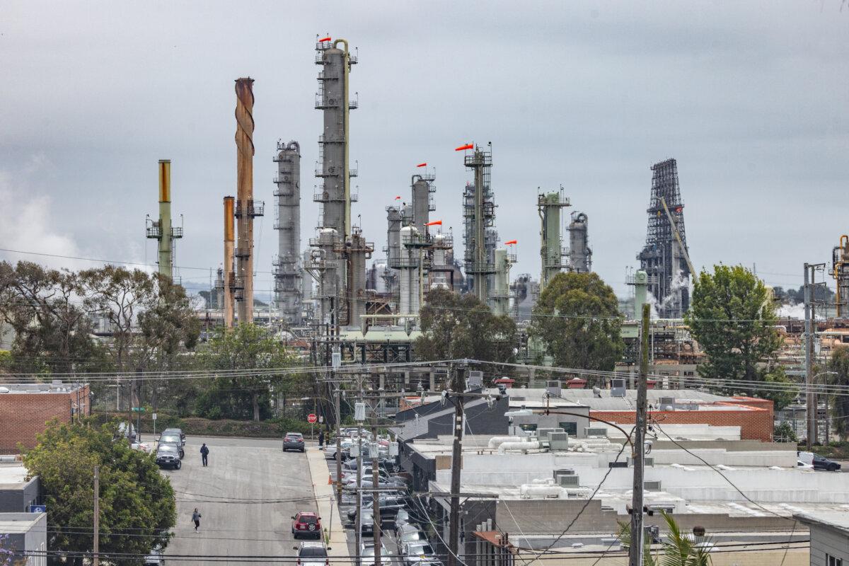 The Chevron El Segundo Refinery near Los Angeles on June 4, 2025. (John Fredricks/The Epoch Times)
