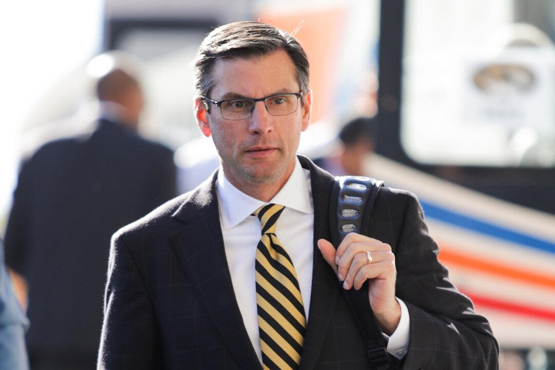 Former Football Coach Enters Georgia Senate Race