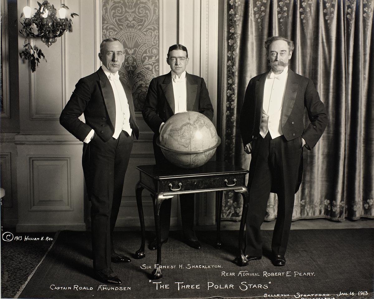 Roald Amundsen (L), Ernest Henry Shackleton (C), and Robert Edwin Peary were known as the Three Polar Stars for their many Arctic adventures. (Nasjonalbiblioteket/CC BY 2.0)