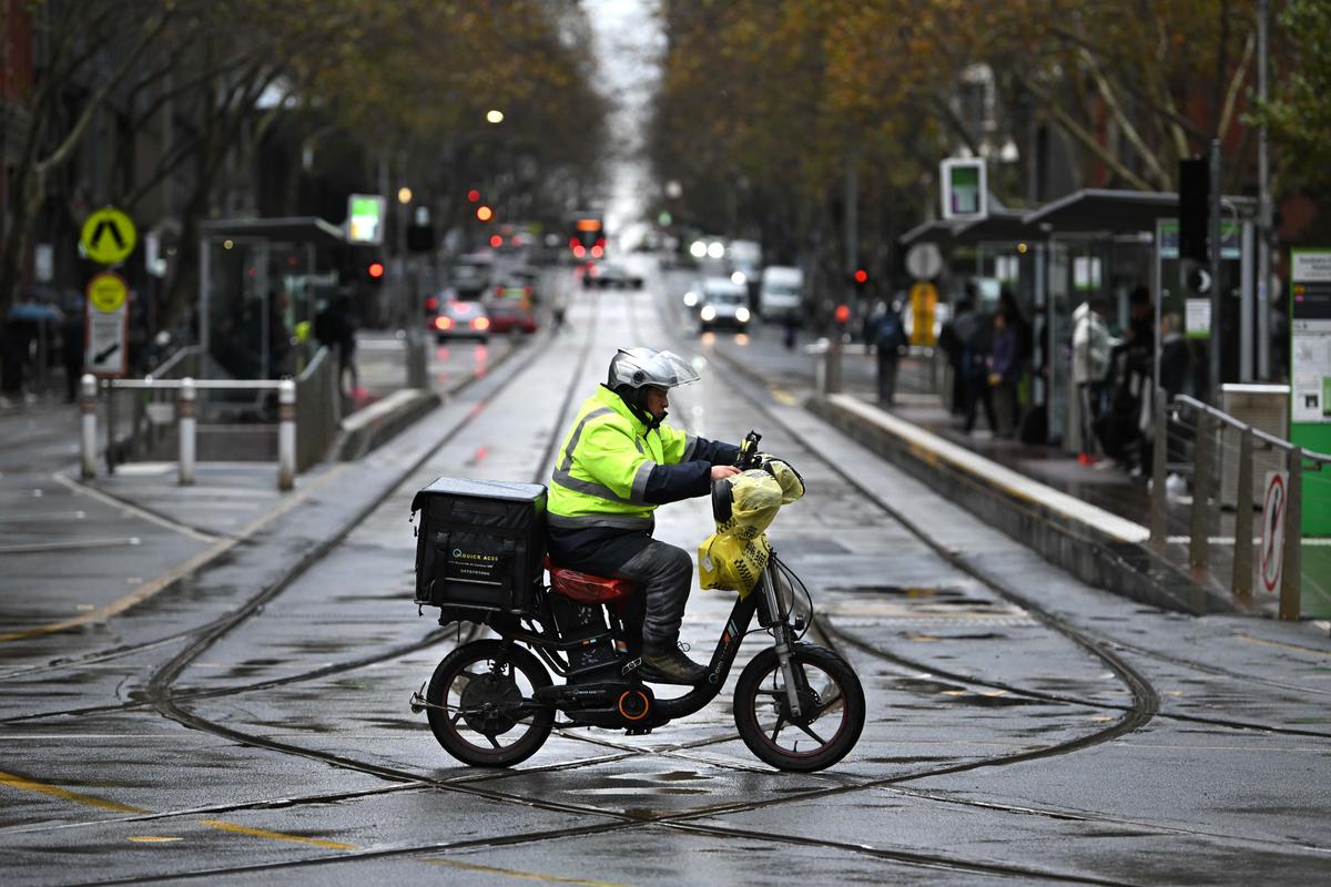 NSW E-Bike Riders Could Require Licence Plates Under Opposition Plan thumbnail