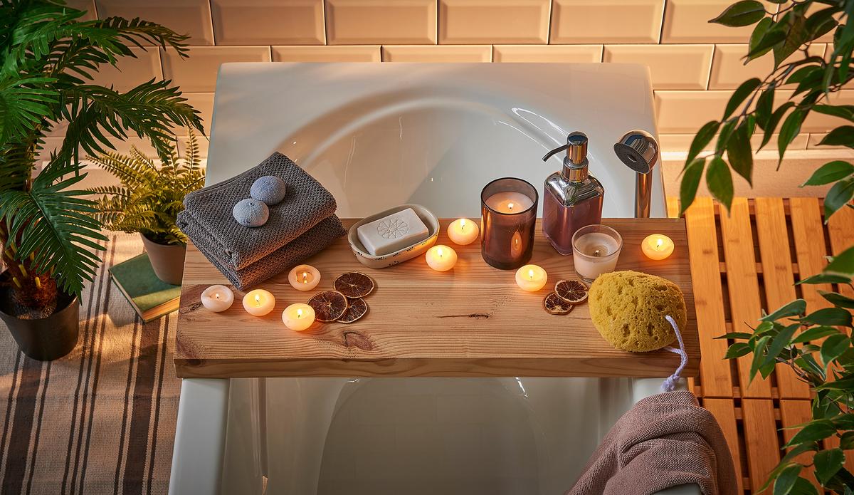 A beer bath is a spa treatment that uses beer-infused water to soften the skin and ease muscle tension. (united photo studio/Shutterstock)